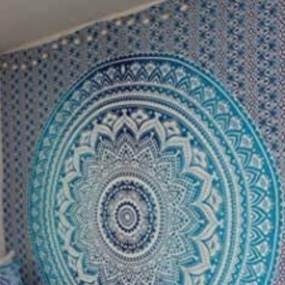NEW BLUE OMBRE Boho Tapestry WALL HANGING . 🌻